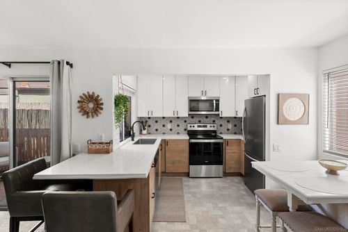 h-7938 Mission Center Ct., San Diego, CA, 92108 | Card Image