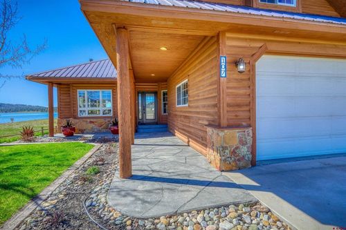 107 Pebble Cir, Pagosa Springs, CO, 81147-8930 | Card Image