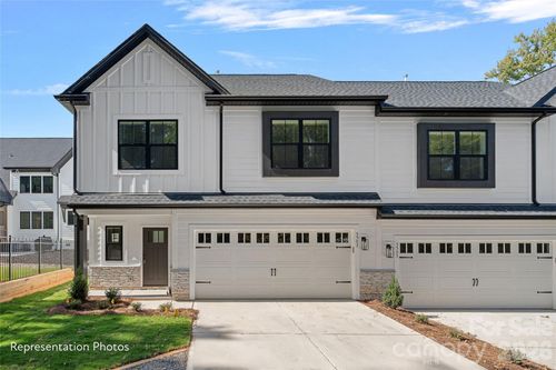 4510 Castleton Rd, Charlotte, NC, 28211-3119 | Card Image