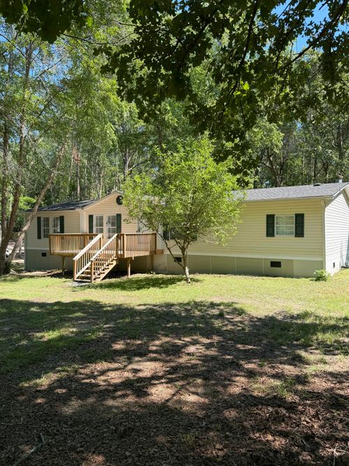 189 Barons Rd, Summerville, SC, 29483-8386 | Card Image