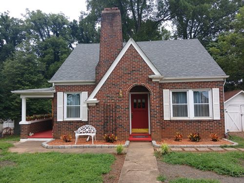 1003 Oakgrove Ave, Martinsville, VA, 24112-4726 | Card Image