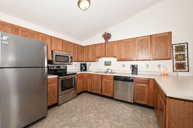 505 Lawson School Rd, Condo with 2 bedrooms, 1 bathrooms and null parking in Delavan WI | Image 10