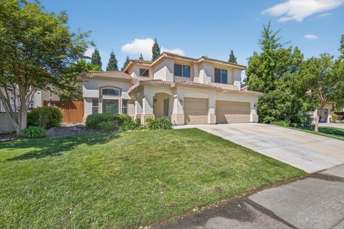 1064 Caragh Street, Roseville, CA, 95747 | Card Image