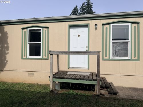 100-700 N Mill St, Creswell, OR, 97426-9684 | Card Image