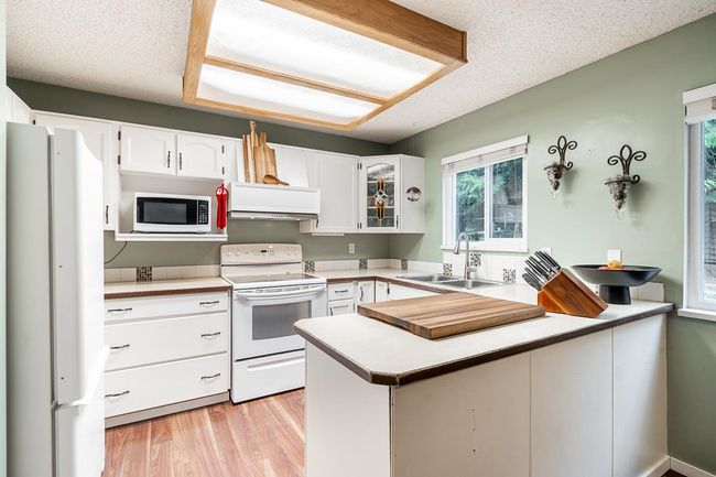 8370 Sheaves Road, House other with 3 bedrooms, 1 bathrooms and 1 parking in Delta BC | Image 8