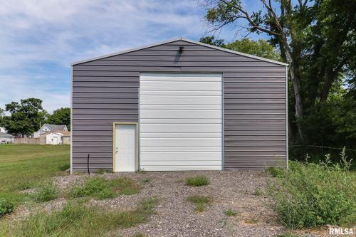 407 W Boundary St, Stanford, IL, 61774-7537 | Card Image