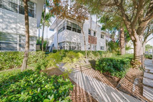 apt-325-1568 Pennsylvania Ave, Miami Beach, FL, 33139-3638 | Card Image