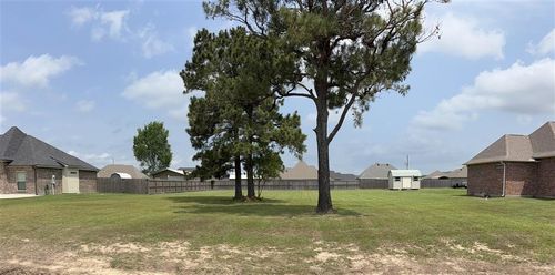 18924 Cade St, Iowa, LA, 70647-4236 | Card Image