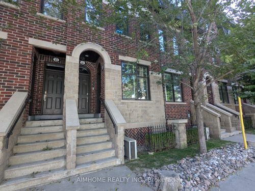 40-140 Broadview Ave, Toronto, ON, M4M0A8 | Card Image
