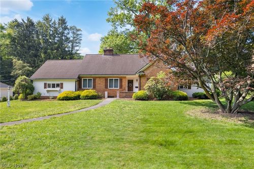 865 E Highland Ave, Wooster, OH, 44691-1774 | Card Image