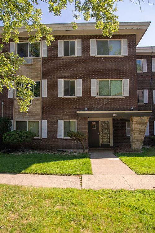 3c-723 Grant Ave, Chicago Heights, IL, 60411-2157 | Card Image