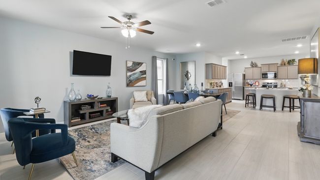 728 Amber Fields Drive, House other with 4 bedrooms, 3 bathrooms and null parking in Denton TX | Image 15