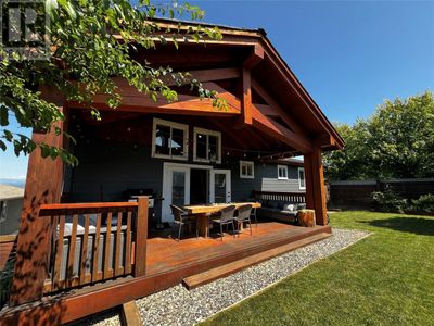 2070 1 Ave Se, House other with 4 bedrooms, 3 bathrooms and 2 parking in Salmon Arm BC | Image 3