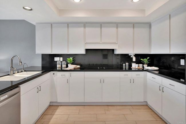 55 Jasmine Creek Dr, House other with 3 bedrooms, 3 bathrooms and 2 parking in Corona del Mar CA | Image 7