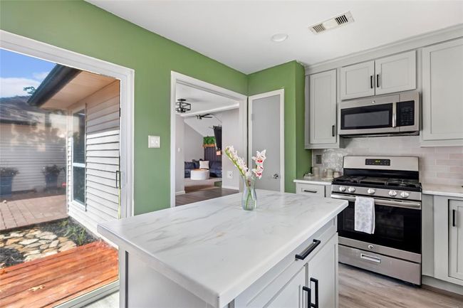 2806 Spring Dusk Ln, House other with 3 bedrooms, 2 bathrooms and 1 parking in Spring TX | Image 15