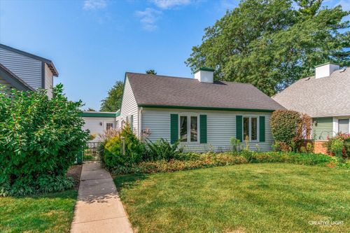 117-117 Boulder Hill Pass, Montgomery, IL, 60538-2326 | Card Image