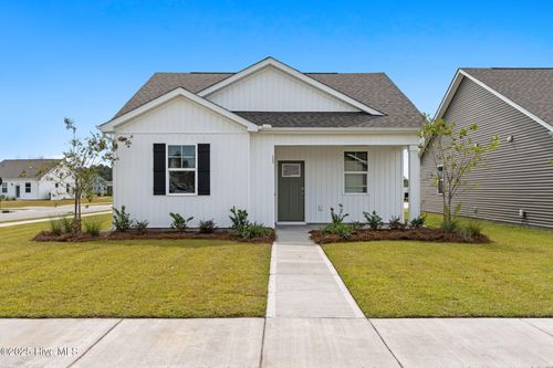 11 Bonaparte St, Wilmington, NC, 28411-0600 | Card Image