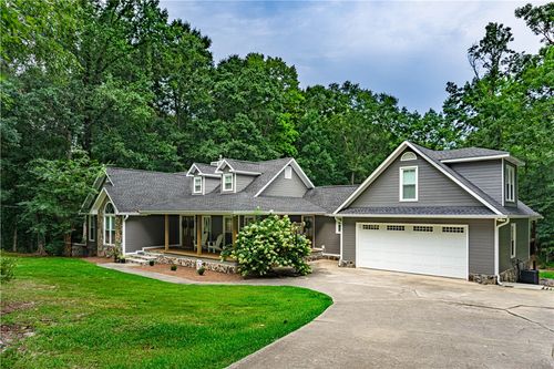 513 Lee Road 601, Phenix City, AL, 36870-7937 | Card Image