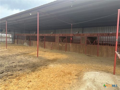 4610 Pfeil Rd, Converse, TX, 78109-3036 | Card Image
