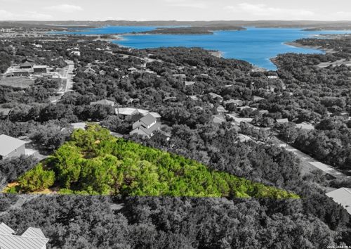 142 Blue Jay Ct, Canyon Lake, TX, 78133-2210 | Card Image