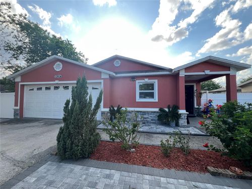 10804 N Myrtle Street, TAMPA, FL, 33617 | Card Image