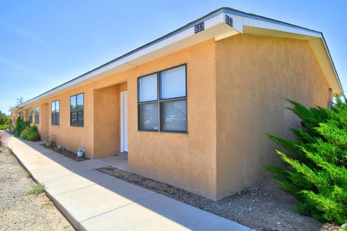 533 Vancouver Rd, Rio Rancho, NM, 87124-3832 | Card Image