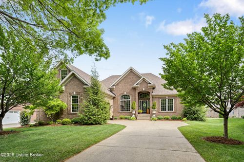 11123 Perwinkle Ln, Louisville, KY, 40291-4107 | Card Image