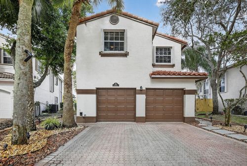 9861 Fairway Cove Ln, Plantation, FL, 33324-2823 | Card Image