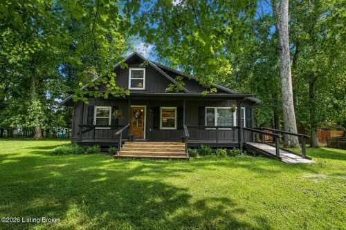 560 Swan Ct, Perry Park, KY, 40363-5048 | Card Image