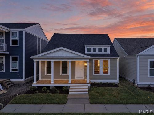 4018 Barretts Creek Dr, Saint Charles, MO, 63301-8576 | Card Image