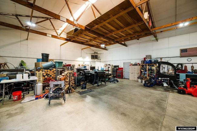 925 W Fetterman St, House attached with 3 bedrooms, 2 bathrooms and null parking in Buffalo WY | Image 37