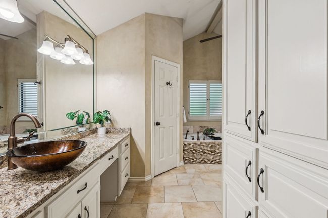 1094 Edith Cir, House other with 4 bedrooms, 3 bathrooms and null parking in Richardson TX | Image 21