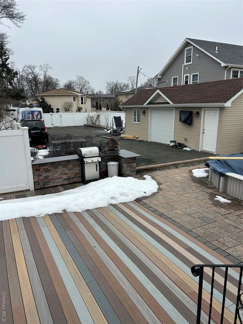 869 De Mott Avenue, Hempstead, NY, 11510 | Card Image