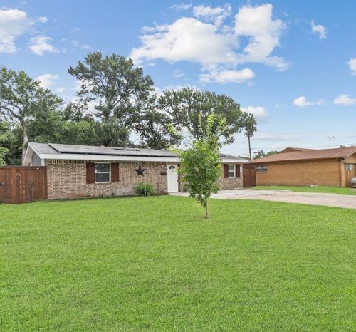 7025 Atha Dr, Dallas, TX, 75217-5844 | Card Image
