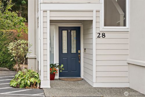 unit-g28-8221 53rd Ave W, Mukilteo, WA, 98275-2681 | Card Image