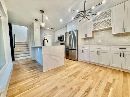 unit-f-3929 Buena Vista St, Dallas, TX, 75204-7833 | Card Image