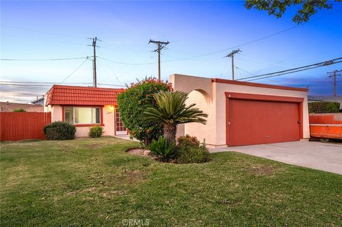 7365 El Dorado Dr, Buena Park, CA, 90620-2615 | Card Image