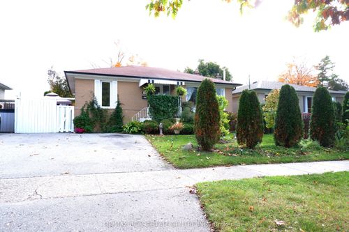 452 Delrex Blvd, Georgetown, ON, L7G4J2 | Card Image