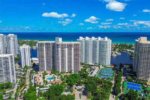 1412-20281 Country Club Dr, Aventura, FL, 33180-3029 | Card Image