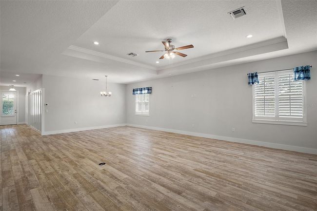 Living/dining | Image 8