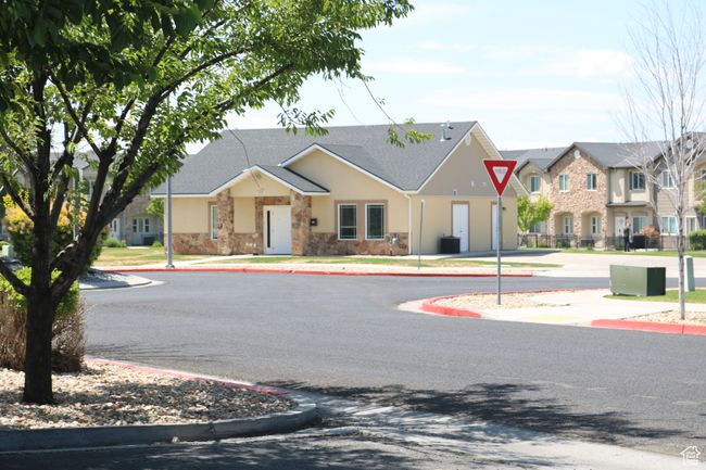 APT-104 - 1521 420, Townhouse with 3 bedrooms, 3 bathrooms and 2 parking in Logan UT | Image 26