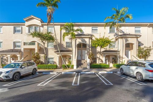 apt-219-5670 Nw 116th Ave, Doral, FL, 33178-4190 | Card Image