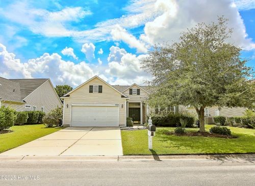 1005 Meadowlands Trl Nw, Calabash, NC, 28467-1936 | Card Image