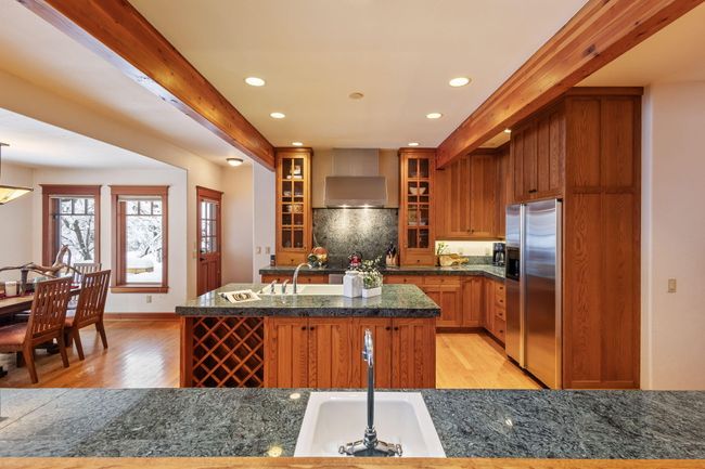 A Goumet's Kitchen | Image 22