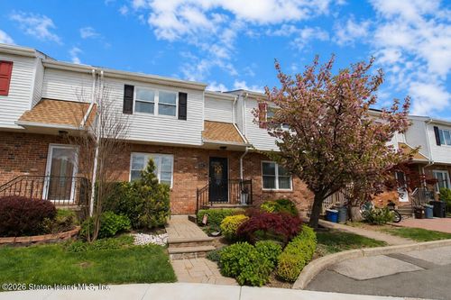 149 Freedom Ave, Staten Island, NY, 10314-3722 | Card Image
