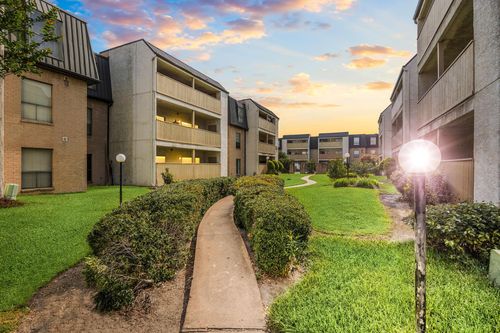 apt-31-8517 Hearth Dr, Houston, TX, 77054-2628 | Card Image