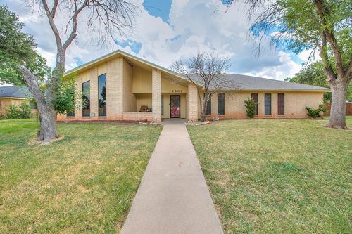 3309 Briargrove Ln, San Angelo, TX, 76904-7321 | Card Image