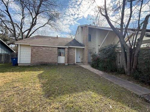 6715 Woodhue Drive, Austin, TX, 78745 | Card Image