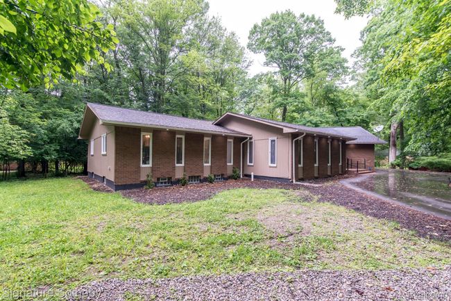 Front View of Home | Image 48