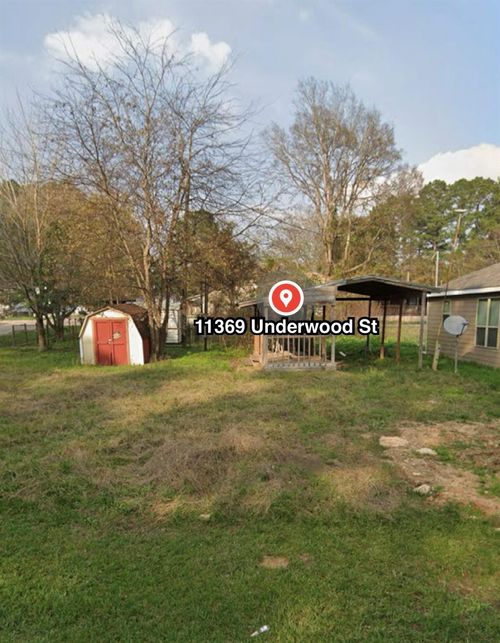 11369 Underwood St, Willis, TX, 77318-7662 | Card Image